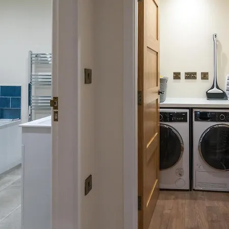 23 Tanners Yard 別荘 *