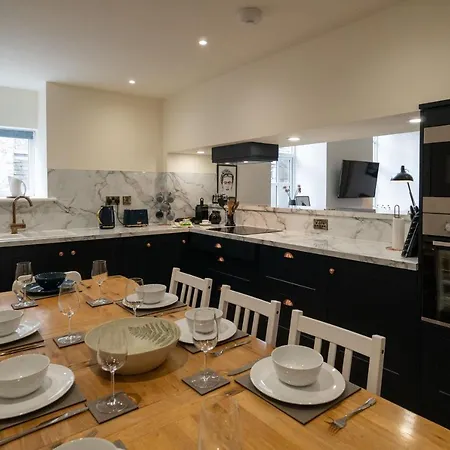 23 Tanners Yard 別荘 *